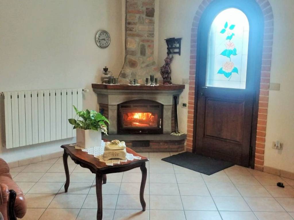casa indipendente in vendita a Serravalle Pistoiese