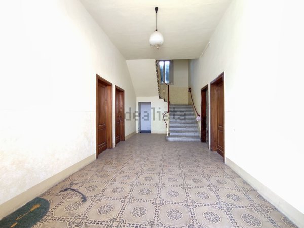 casa indipendente in vendita a Serravalle Pistoiese in zona Casalguidi