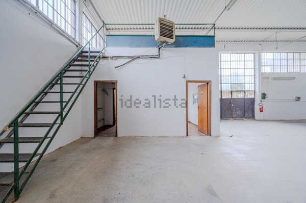 capannone in vendita a Serravalle Pistoiese in zona Casalguidi