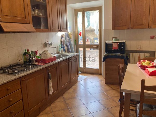 appartamento in vendita a Serravalle Pistoiese in zona Ponte di Serravalle