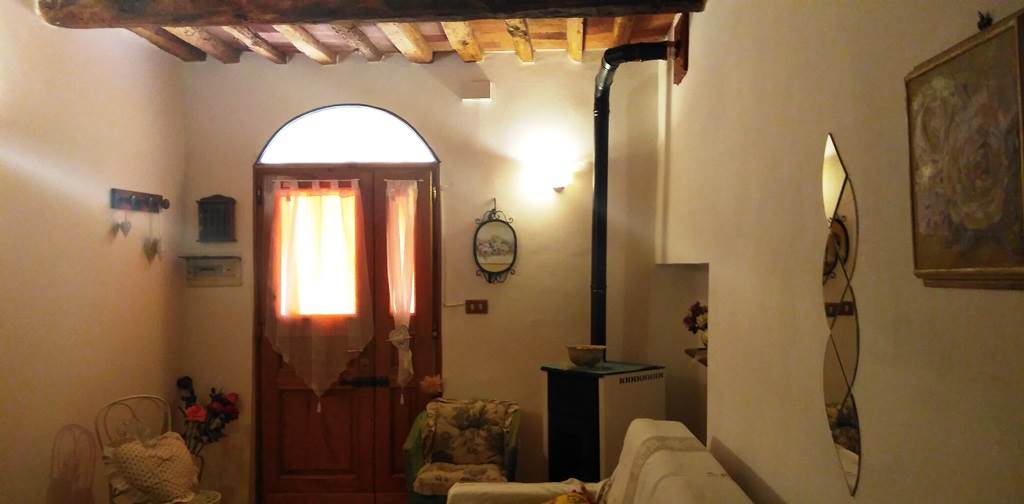 casa indipendente in vendita a Serravalle Pistoiese in zona Ponte di Serravalle