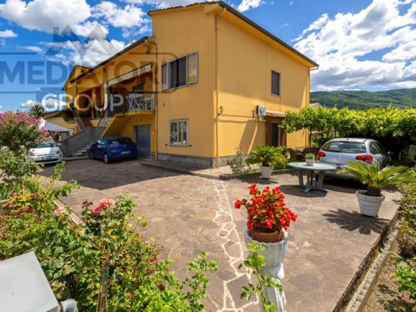 appartamento in vendita a Serravalle Pistoiese in zona Ponte di Serravalle