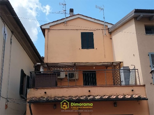 appartamento in vendita a Serravalle Pistoiese in zona Casalguidi