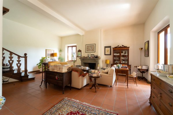 casa indipendente in vendita a Serravalle Pistoiese in zona Casalguidi