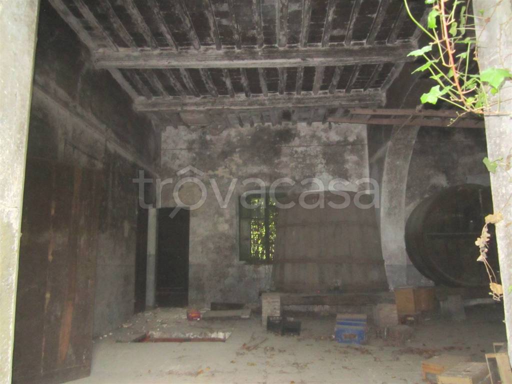 casa indipendente in vendita a Serravalle Pistoiese in zona Ponte di Serravalle