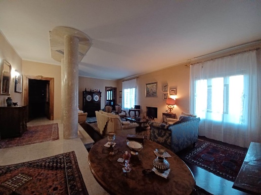 casa indipendente in vendita a Serravalle Pistoiese in zona Casalguidi