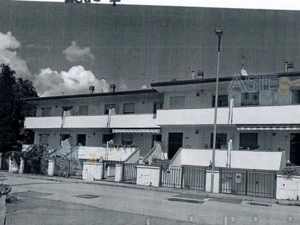 casa indipendente in vendita a Serravalle Pistoiese in zona Ponte di Serravalle