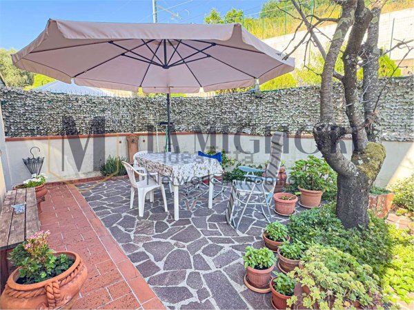 casa indipendente in vendita a Serravalle Pistoiese in zona Ponte di Serravalle