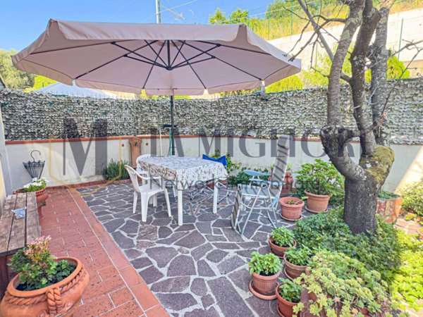 casa indipendente in vendita a Serravalle Pistoiese in zona Ponte di Serravalle