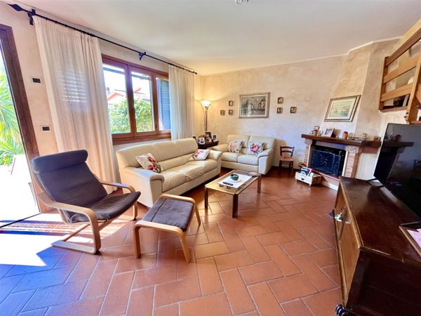 casa indipendente in vendita a Serravalle Pistoiese in zona Ponte di Serravalle