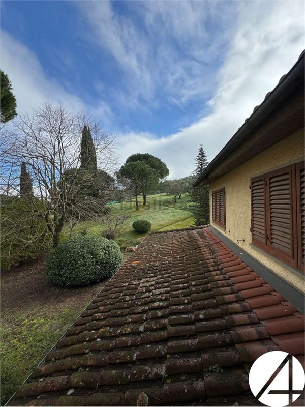 casa indipendente in vendita a Serravalle Pistoiese in zona Casalguidi