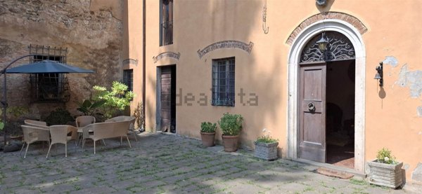 casale in vendita a Serravalle Pistoiese in zona Ponte di Serravalle