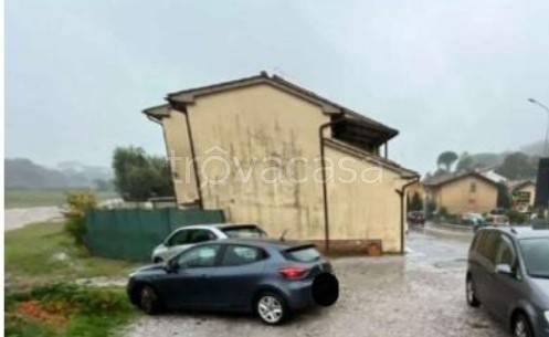 appartamento in vendita a Serravalle Pistoiese in zona Ponte di Serravalle