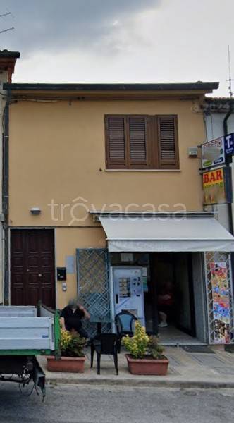 negozio in vendita a Serravalle Pistoiese in zona Ponte di Serravalle