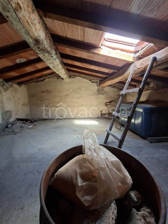 appartamento in vendita a Serravalle Pistoiese in zona Casalguidi