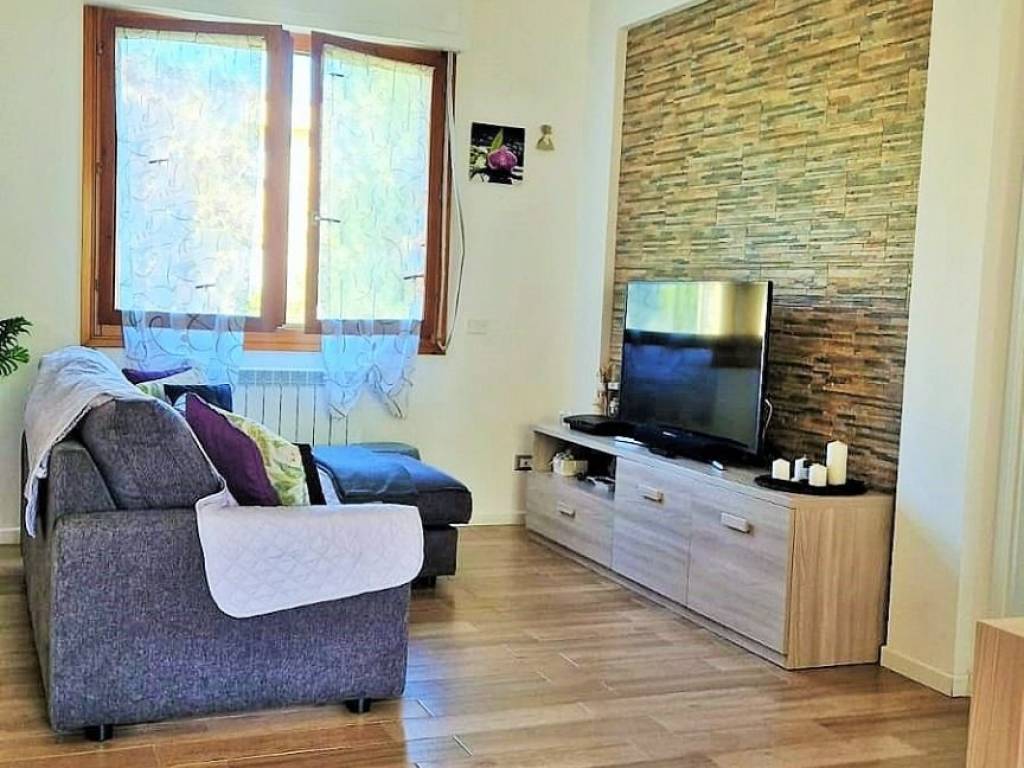 appartamento in vendita a Serravalle Pistoiese in zona Casalguidi