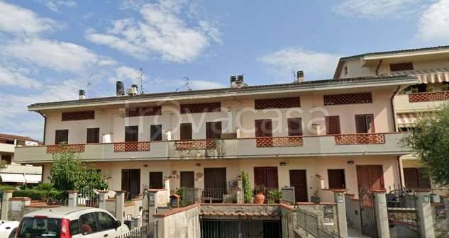 casa indipendente in vendita a Serravalle Pistoiese in zona Cantagrillo