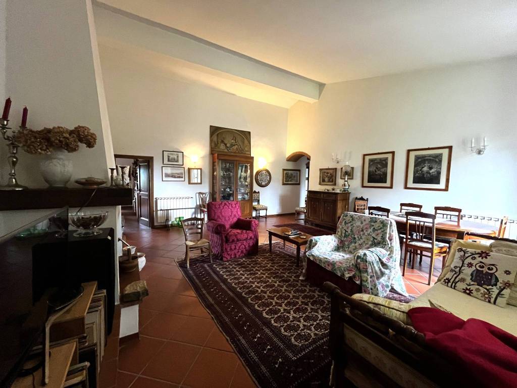 casa indipendente in vendita a Serravalle Pistoiese