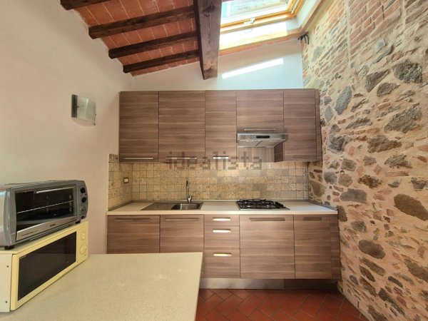 appartamento in vendita a Serravalle Pistoiese in zona Casalguidi