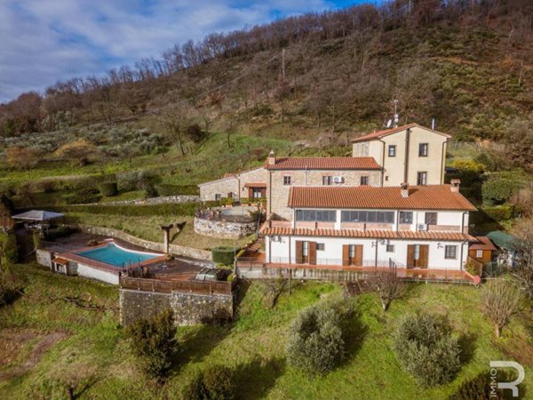casa indipendente in vendita a Serravalle Pistoiese in zona Cantagrillo