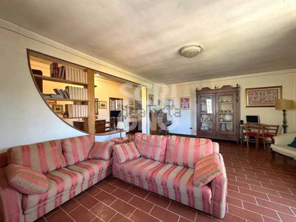 casa indipendente in vendita a Serravalle Pistoiese in zona Casalguidi