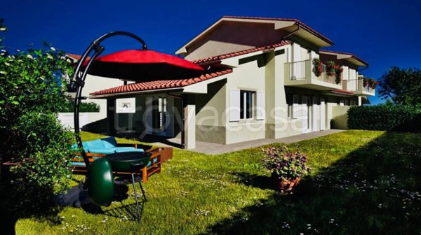 casa indipendente in vendita a Serravalle Pistoiese in zona Casalguidi
