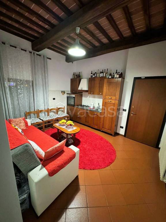 appartamento in vendita a Serravalle Pistoiese in zona Cantagrillo