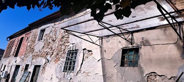 casa indipendente in vendita a Serravalle Pistoiese in zona Casalguidi