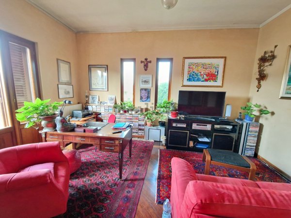 casa indipendente in vendita a Serravalle Pistoiese in zona Casalguidi
