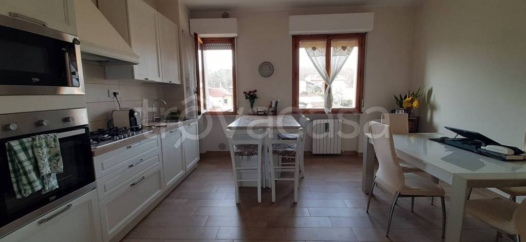appartamento in vendita a Serravalle Pistoiese in zona Cantagrillo