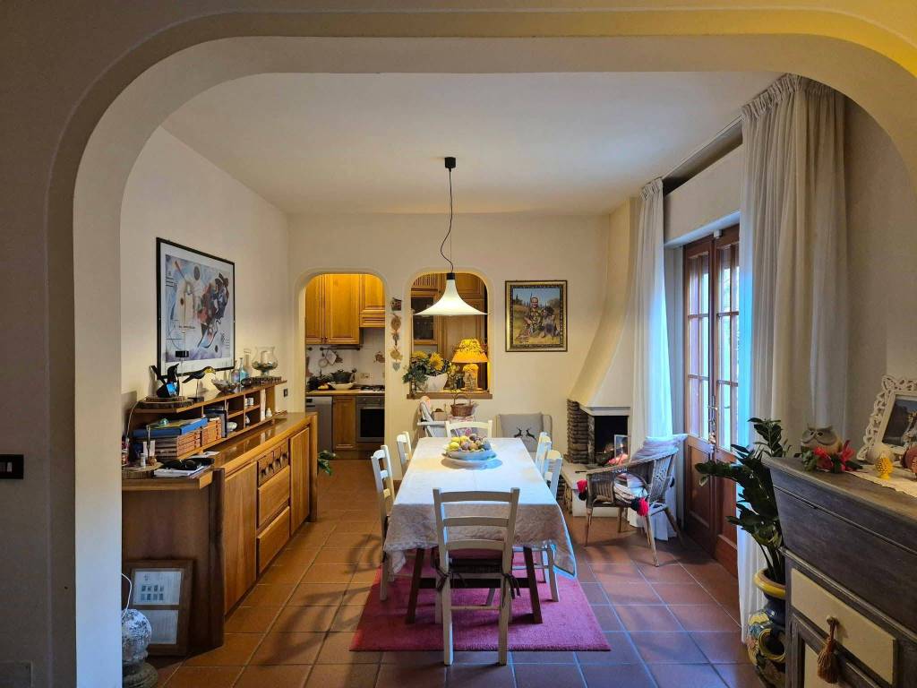 appartamento in vendita a Serravalle Pistoiese in zona Casalguidi