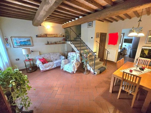 casa indipendente in vendita a Serravalle Pistoiese in zona Cantagrillo
