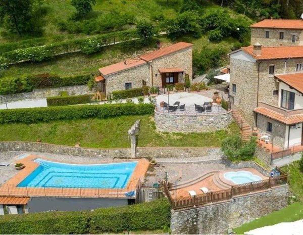 casa indipendente in vendita a Serravalle Pistoiese in zona Cantagrillo