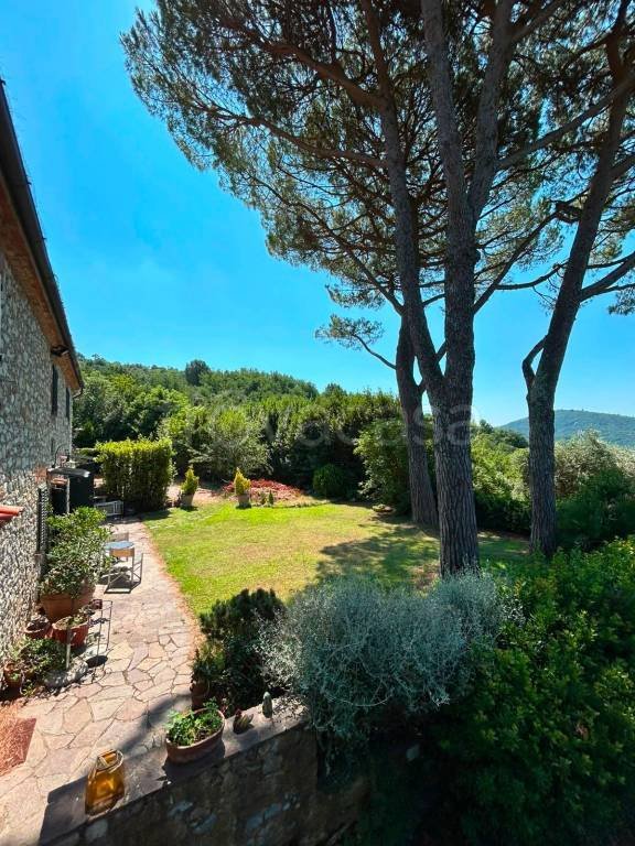 casa indipendente in vendita a Serravalle Pistoiese in zona Ponte Stella