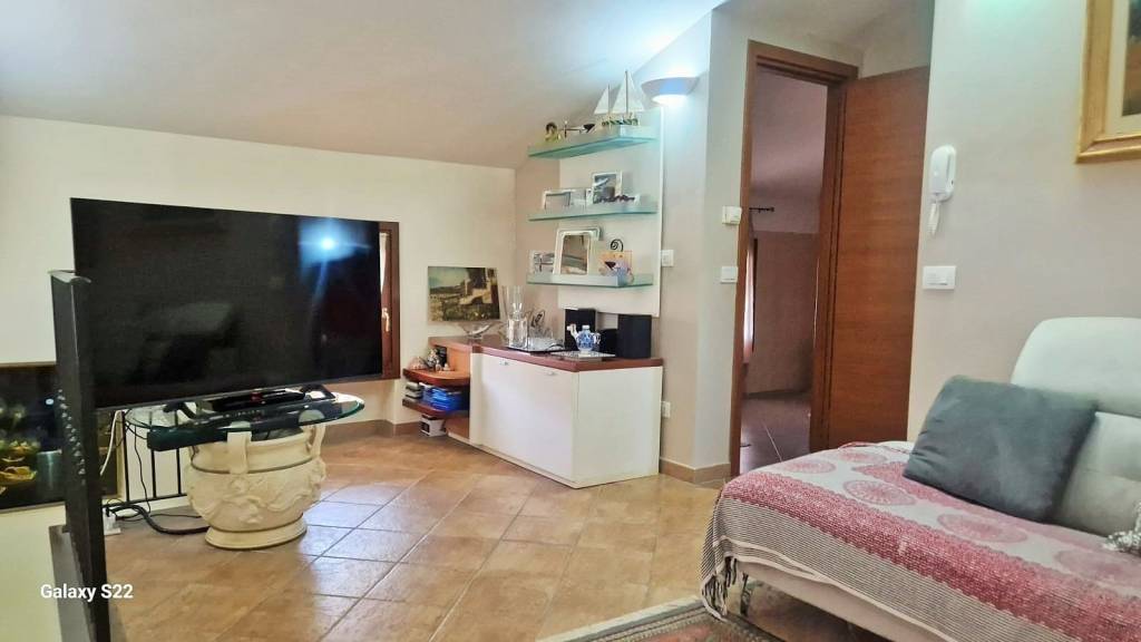 appartamento in vendita a Serravalle Pistoiese in zona Cantagrillo