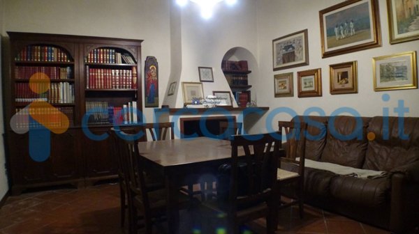 casa indipendente in vendita a Serravalle Pistoiese in zona Casalguidi