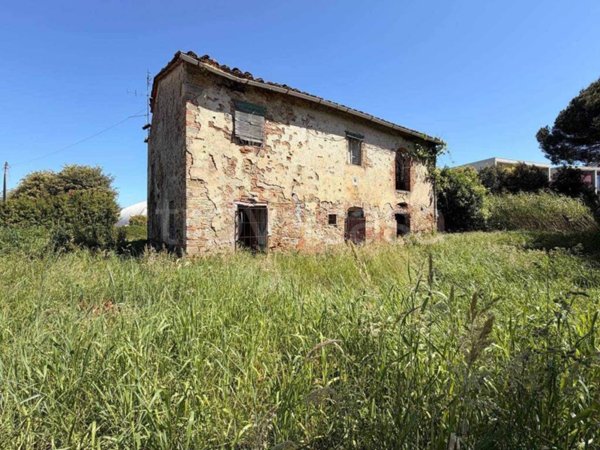 casa indipendente in vendita a Serravalle Pistoiese in zona Casalguidi