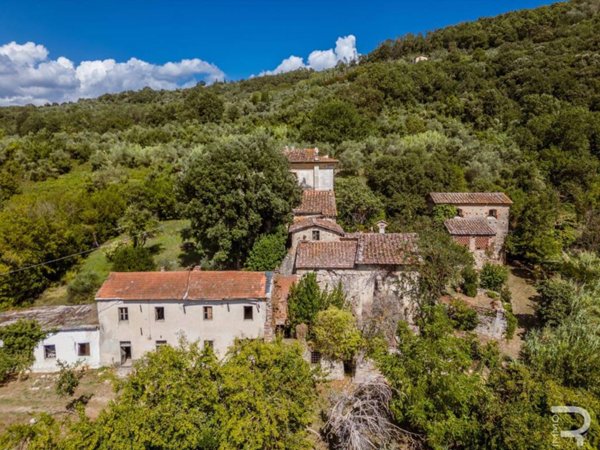 casa indipendente in vendita a Serravalle Pistoiese in zona Castellina