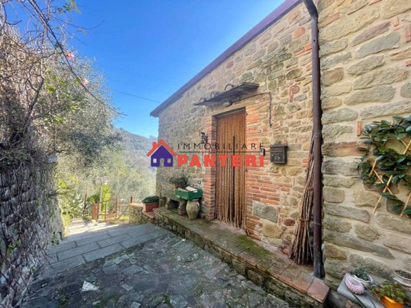 appartamento in vendita ad Uzzano