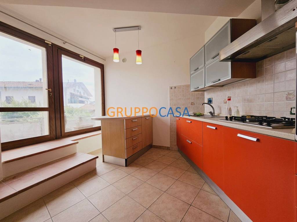 appartamento in vendita ad Uzzano in zona Santa Lucia