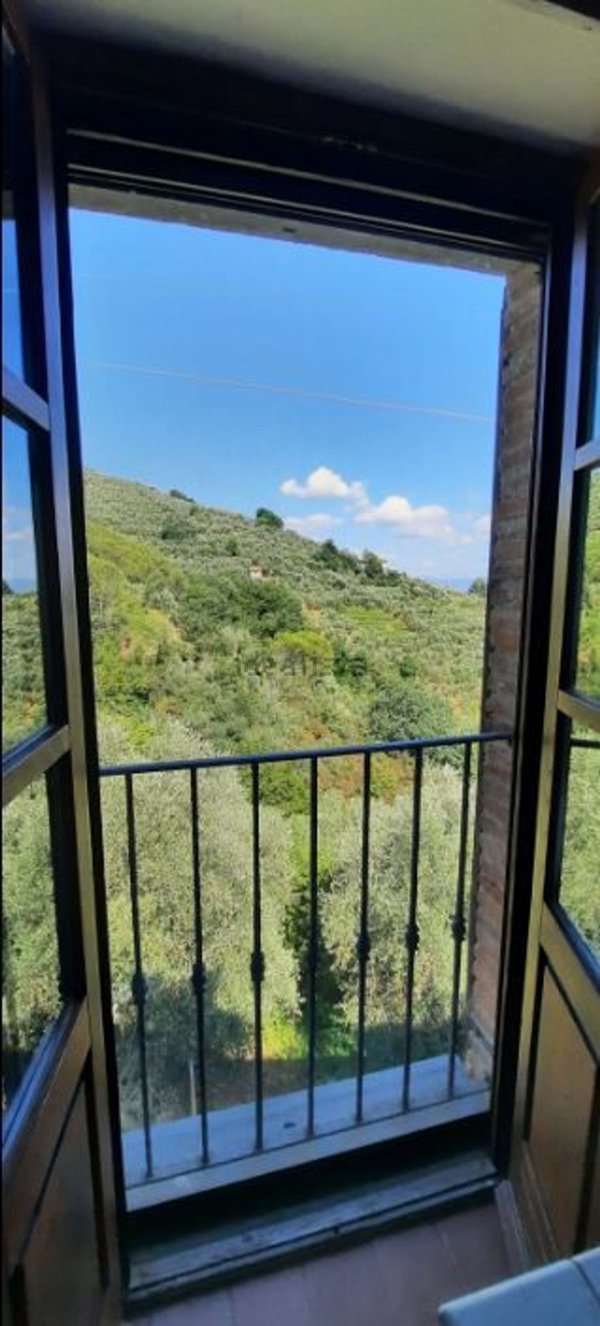 appartamento in vendita ad Uzzano