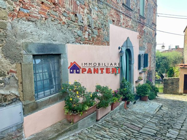 appartamento in vendita ad Uzzano