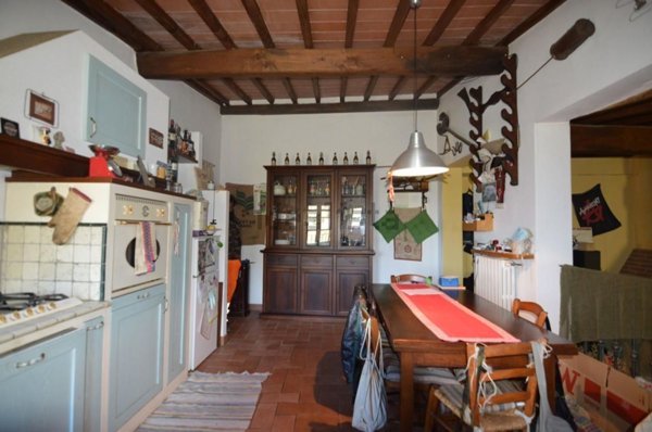 appartamento in vendita ad Uzzano