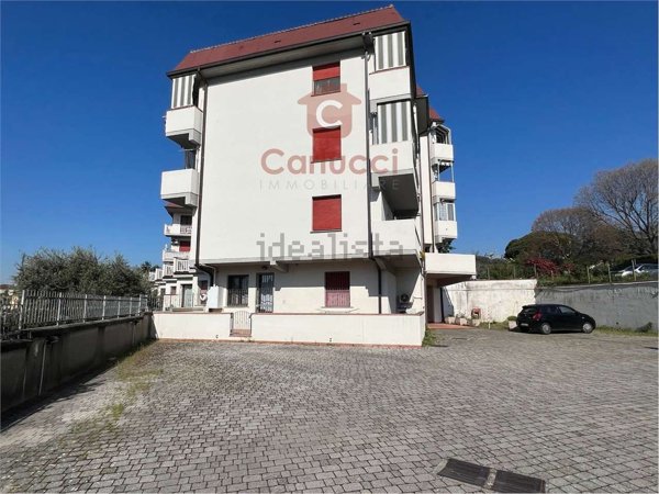 appartamento in vendita ad Uzzano