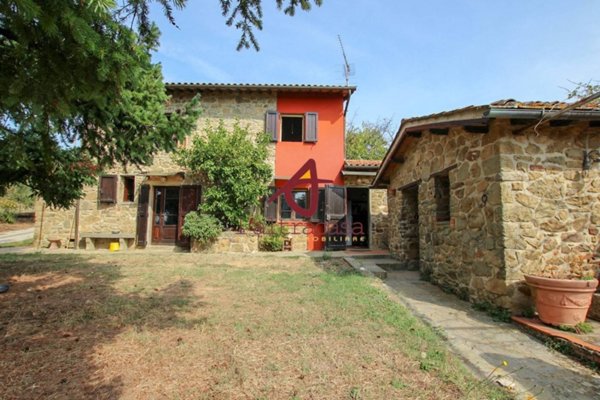casa indipendente in vendita ad Uzzano