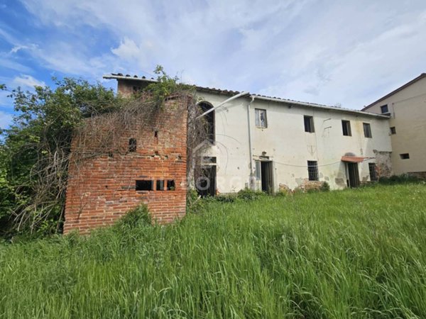 casa indipendente in vendita ad Uzzano