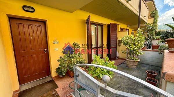 casa indipendente in vendita ad Uzzano