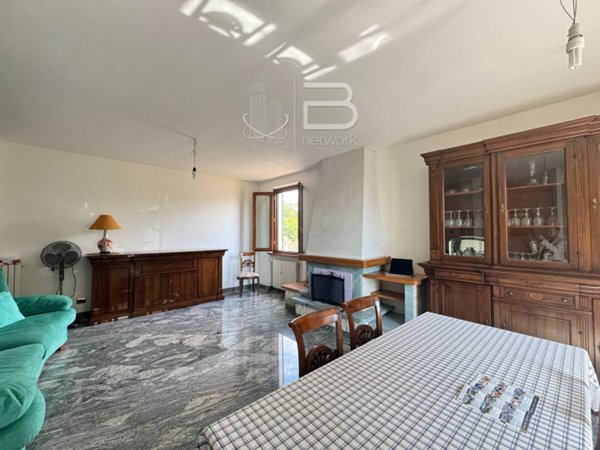 casa indipendente in vendita ad Uzzano