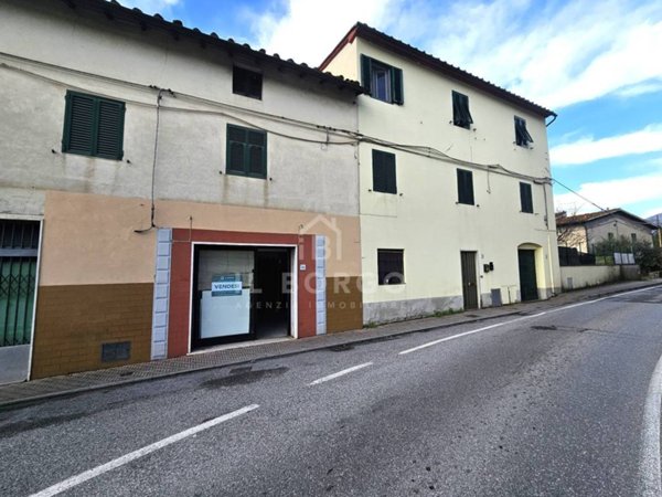 quadrivano in vendita ad Uzzano in zona Santa Lucia