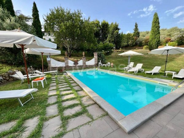 casa indipendente in vendita ad Uzzano